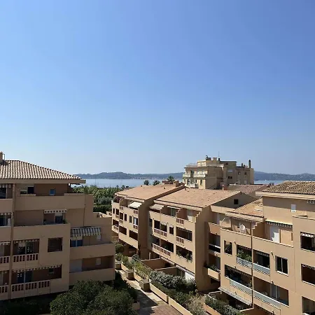 Sainte-maxime: 2 Pièces, 5 Couchages, Vue Mer, Clim, Centre-ville - Fr-1-226-515 Sainte-Maxime