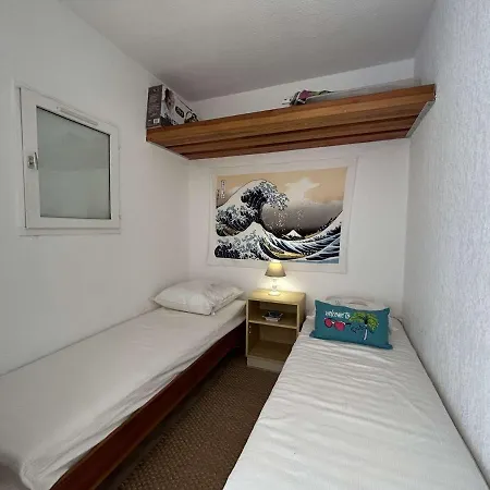 Sainte-maxime: 2 Pieces, 5 Couchages, Vue Mer, Clim, Centre-ville - Fr-1-226-515 Apartment *