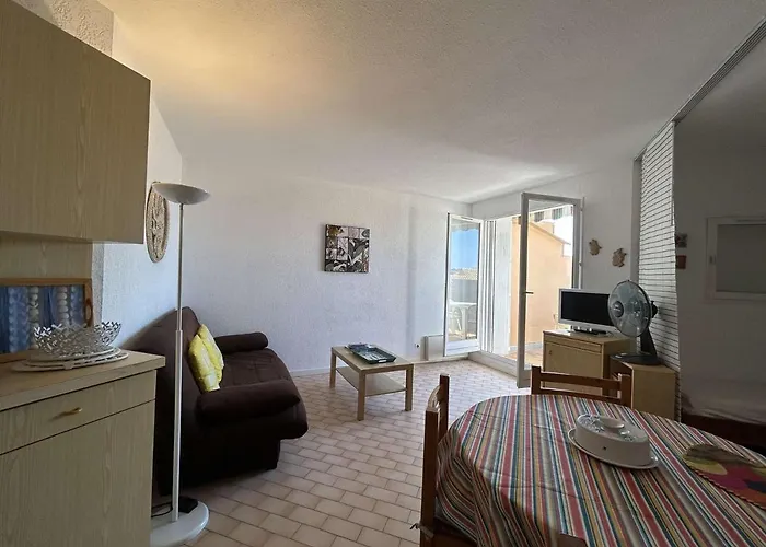 Sainte-maxime: 2 Pièces, 5 Couchages, Vue Mer, Clim, Centre-ville - Fr-1-226-515 * Sainte-Maxime