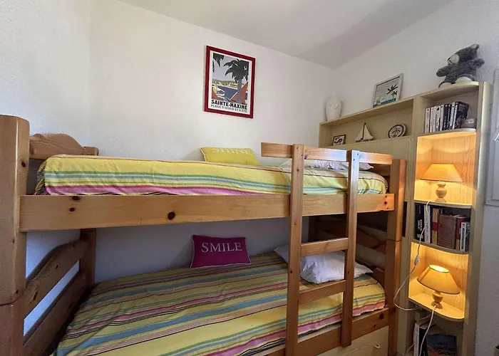 Appartement Sainte-maxime: 2 Pièces, 5 Couchages, Vue Mer, Clim, Centre-ville - Fr-1-226-515