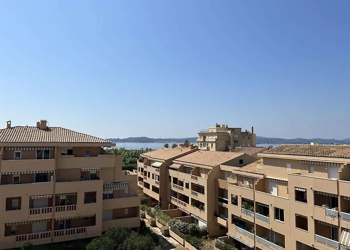 Sainte-maxime: 2 Pieces, 5 Couchages, Vue Mer, Clim, Centre-ville - Fr-1-226-515 Sainte-Maxime